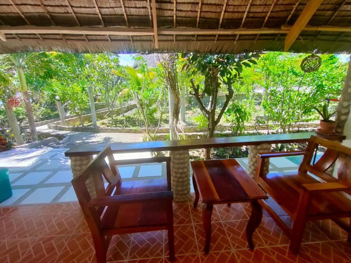 Moalboal T Breeze Coastal Resort Exterior foto